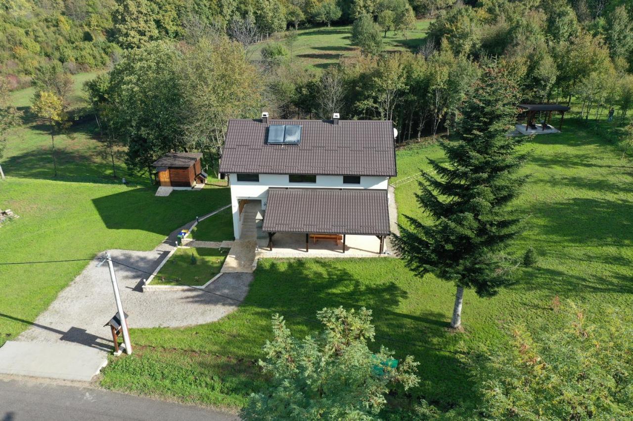 Diva Grabovceva Vakantiehuis Rakovica